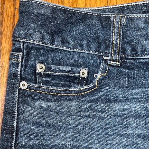 AMERICAN EAGLE OUTFITTERS Dark Wash Flare Denim Blue Jeans Artist SIZE 4 EUC - Picture 5 of 13